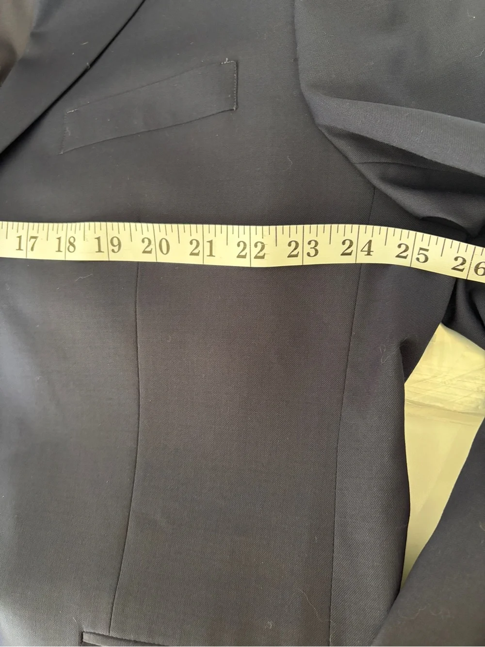 Tommy Hilfiger Men's Navy Two-Button Sport Coat 48 R?